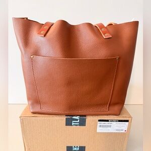 Mondelo Brandy large classic tote with TANDLES!!